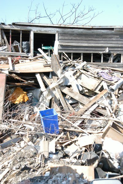 25890_567204755091_2439327_n