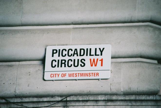 B3-uIR-IEAAdpcl.jpg-large