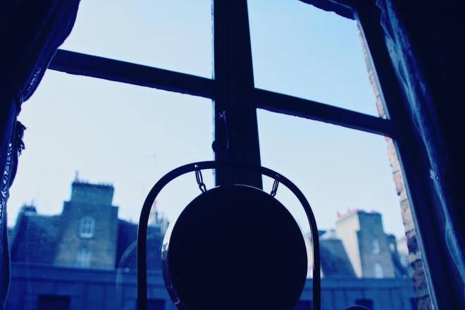 B5BU7bICUAE64GN.jpg-large